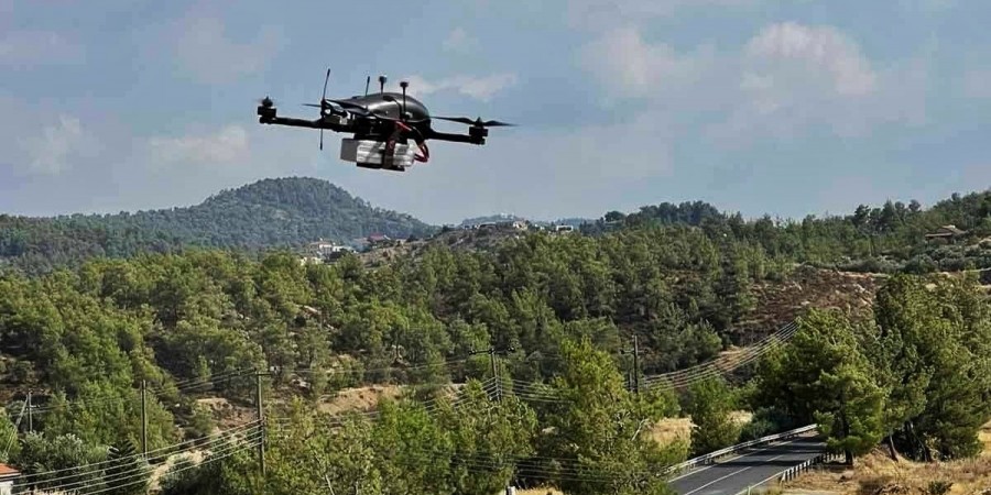Έπιασαν δουλειά τα drones του Τμήματος Δασών – Περιπολούν για πυρκαγιές (φώτο)
