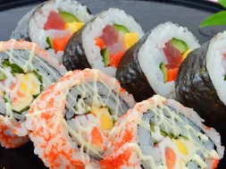 Maki-sushi-rolls
