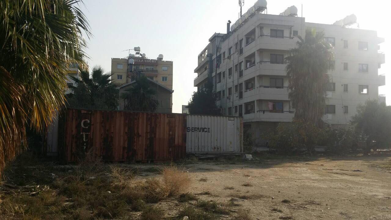 Μπάτε σκύλοι αλέστε στην περιοχή «Παμπούλας»
