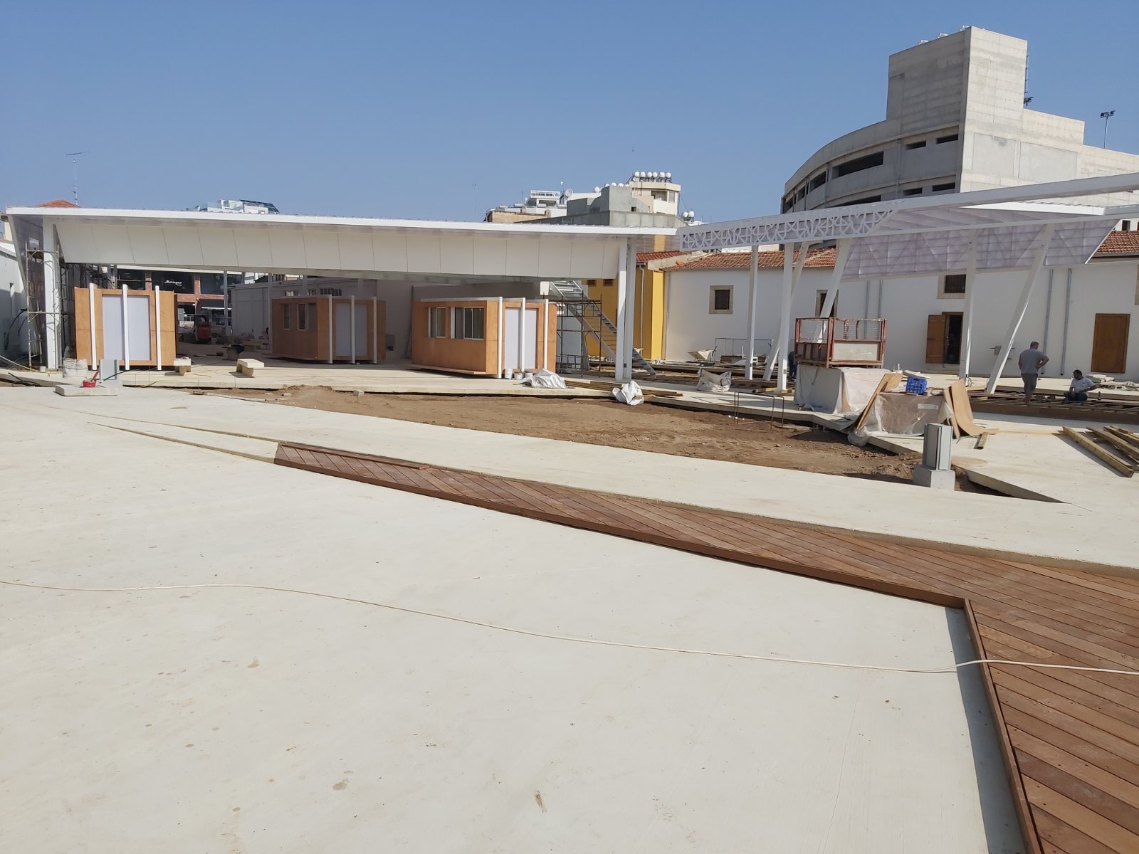 Τα τέσσερα πρατήρια που θα λειτουργήσουν στο Ζουχουρί