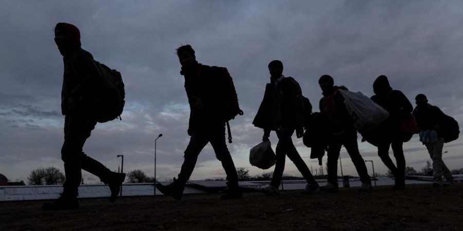 Μετανάστες μπήκαν ανενόχλητοι στις ελεύθερες περιοχές- Εμπλοκή σε 7 διαρρήξεις