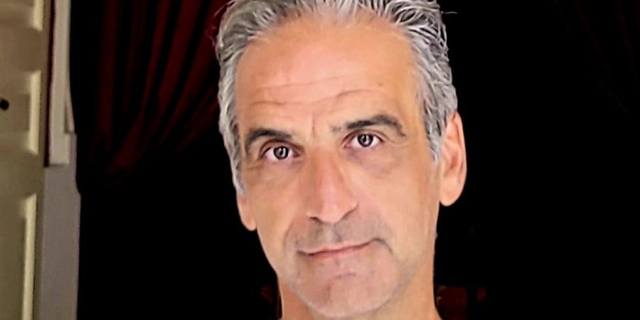 Στην Ελλάδα ο Αλέξης Σοφοκλέους-Περπατά για τις Ηρωίδες Καρκίνου του μαστού