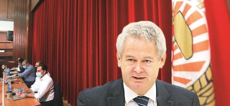 mayrogiannis_akel.jpg