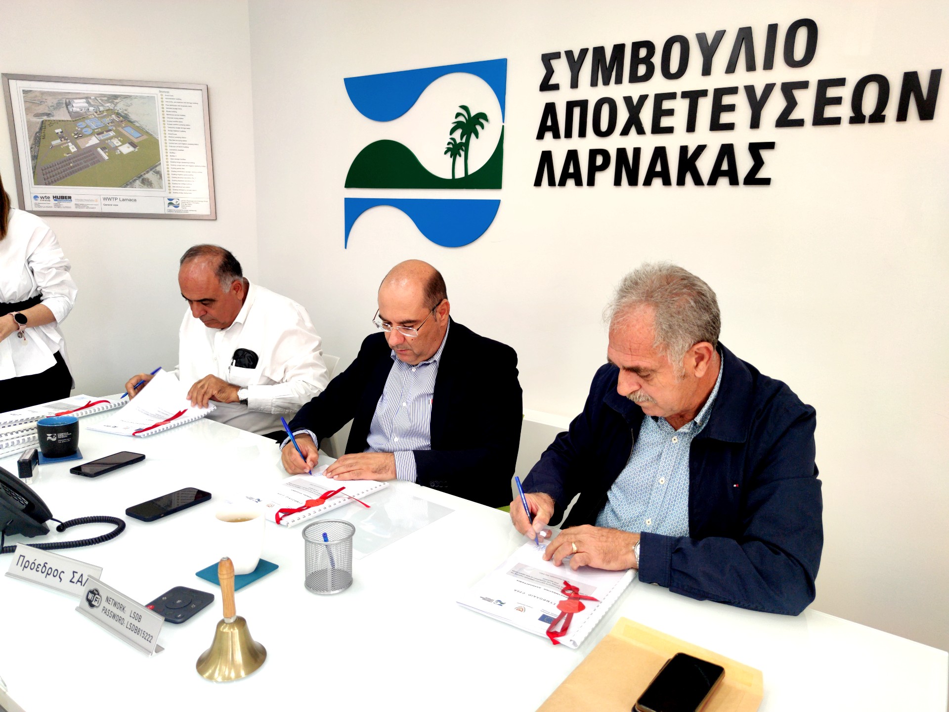 Υπογράφηκαν τα Συμβόλαια για δύο νέα αντιπλημμυρικά έργα στη Λάρνακα
