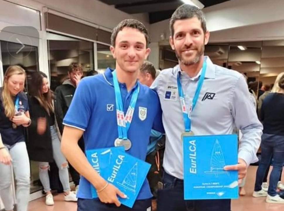 Ο Γιώργος Γιασεμίδης του Δήμου Λιβαδιών κατέκτησε τη 2η θέση του ευρωπαϊκού πρωταθλήματος ILCA6 στην Γαλλία