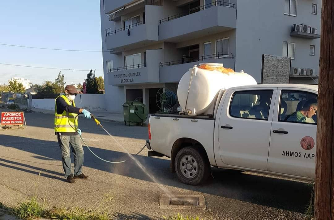 Ο αγώνας κατά των κουνουπιών συνεχίζεται καθημερινά