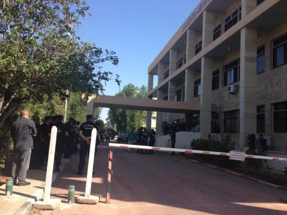 Υπό οκταήμερη κράτηση στη Λάρνακα ο ύποπτος για ξυλοδαρμό νεαρού
