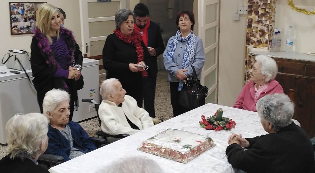 Χωρίς τίτλο