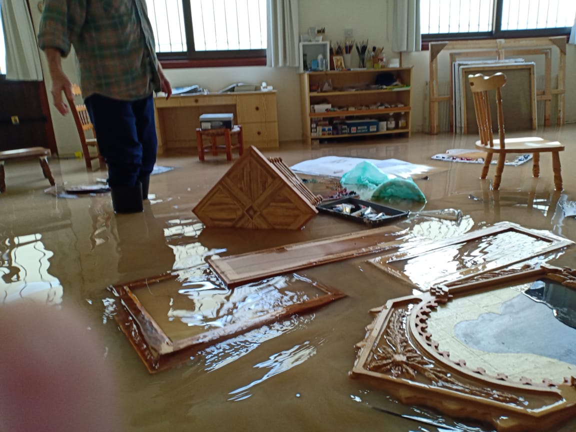 Κίτι: Καταστράφηκε το εργαστήρι ζωγραφικής του Π. Λάρκου από τις πλημμύρες (ΦΩΤΟ)