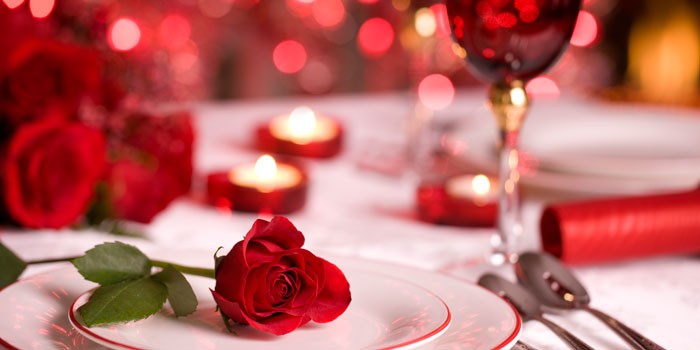Αγαπημένο στέκι της Λάρνακας μας προσκαλεί σε ρομαντικό δείπνο με ζωντανή μουσική για την ημέρα των ερωτευμένων