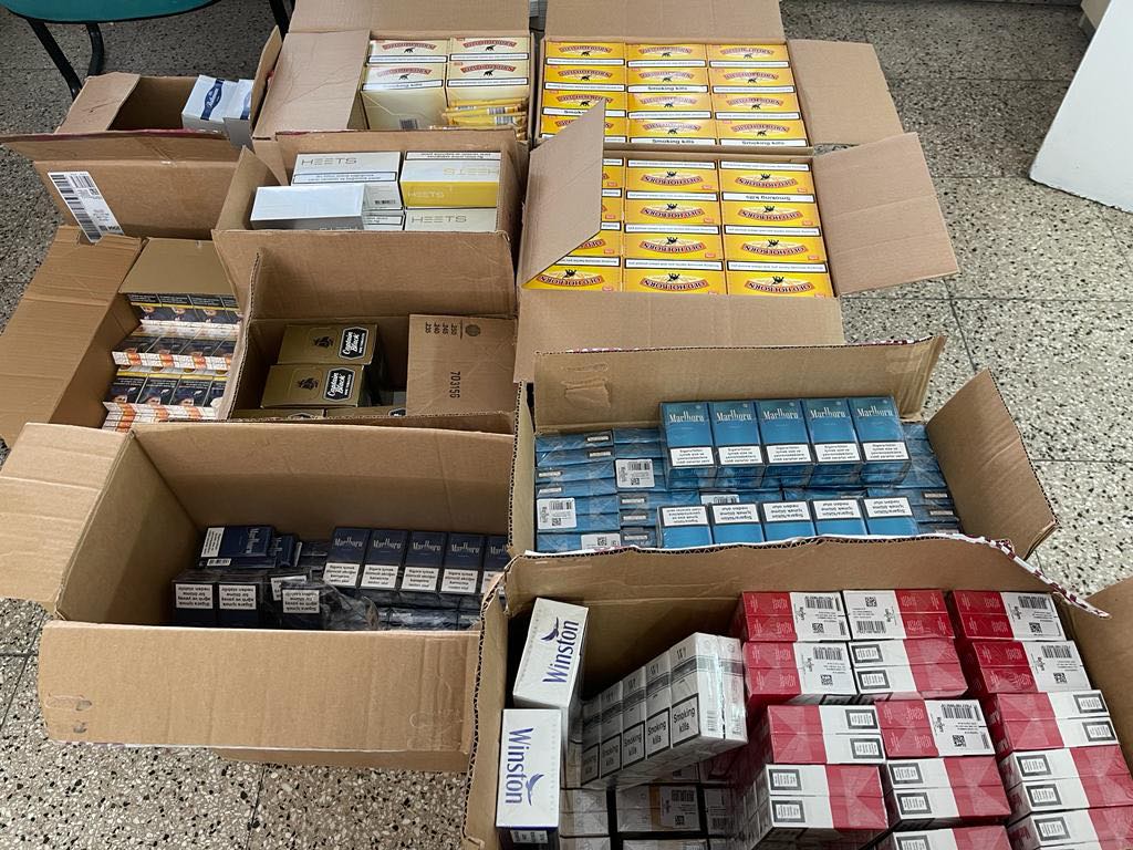Αδασμοαφορολόγητα καπνικά προϊόντα κατασχέθηκαν από το Τμήμα Τελωνείων σε Λάρνακα και Λευκωσία
