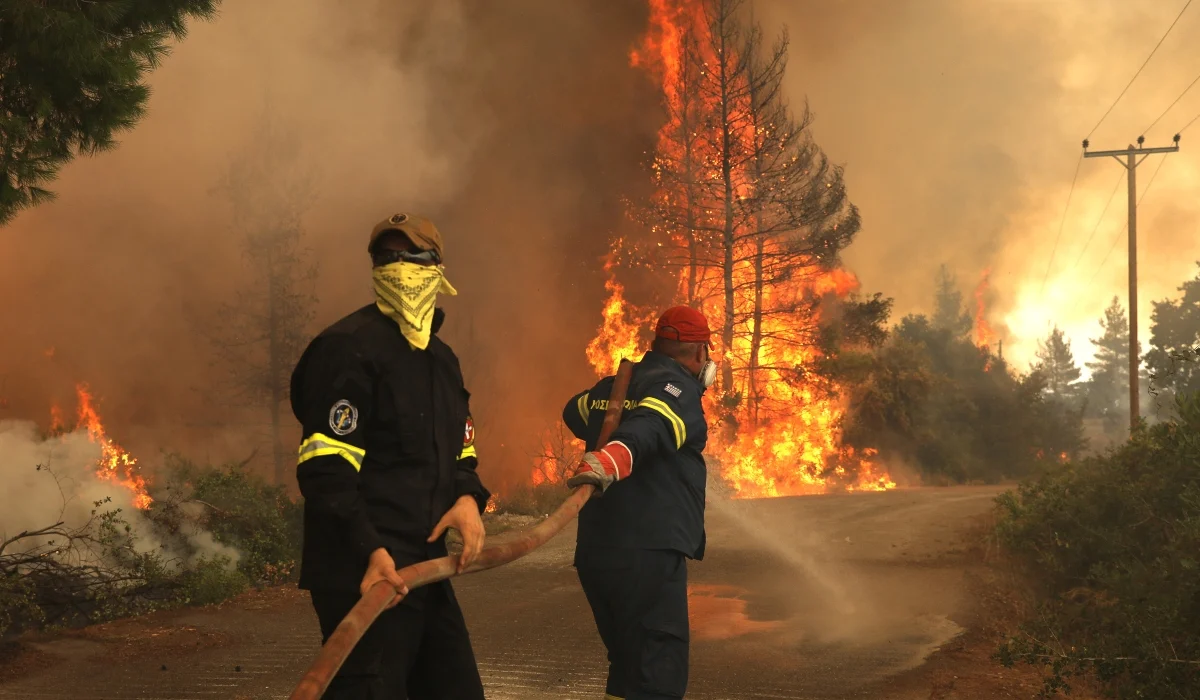 Μειώθηκε κατά 12,62% ο συνολικός αριθμός των πυρκαγιών στην Κύπρο το 2022, σύμφωνα με την Πυροσβεστική