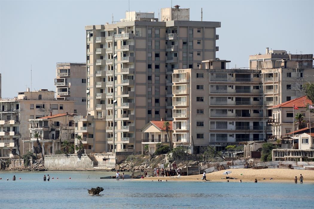 ΕΑΠ: Δεν έγινε η πώληση των ξενοδοχείων στο Βαρώσι