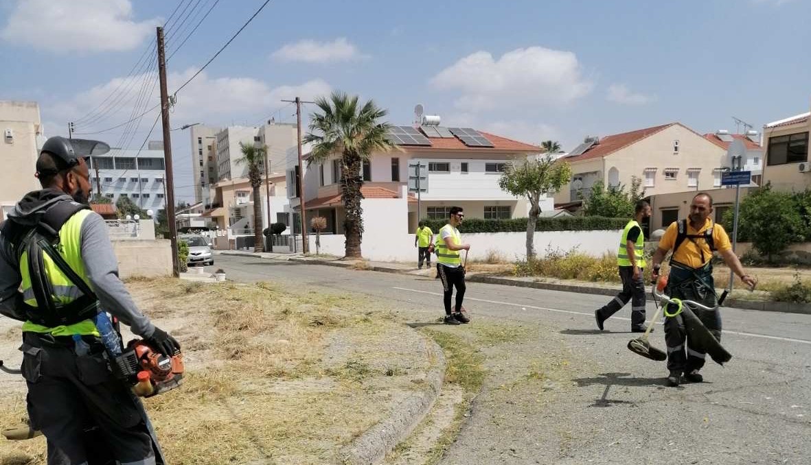 Συνεχίζονται οι εργασίες καθαρισμού από το Τμήμα Καθαριότητας του Δήμου Λάρνακας