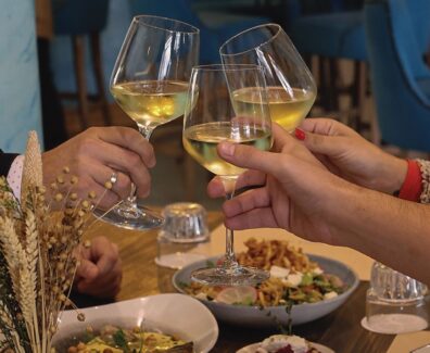 almarseafoodbar_343679658_224941610147182_4309734531116721966_n