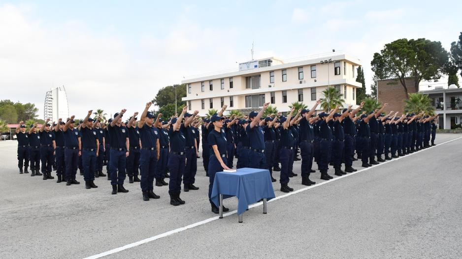 Ορκίστηκαν οι 233 νεοπροσληφθέντες αστυνομικοί