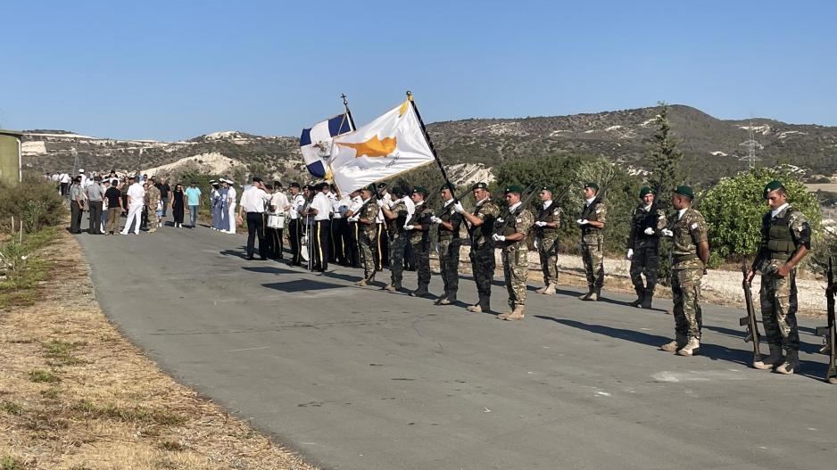 Τρισάγιο στον χώρο της μεγάλης τραγωδίας στο Μαρί   (βίντεο – φώτο)