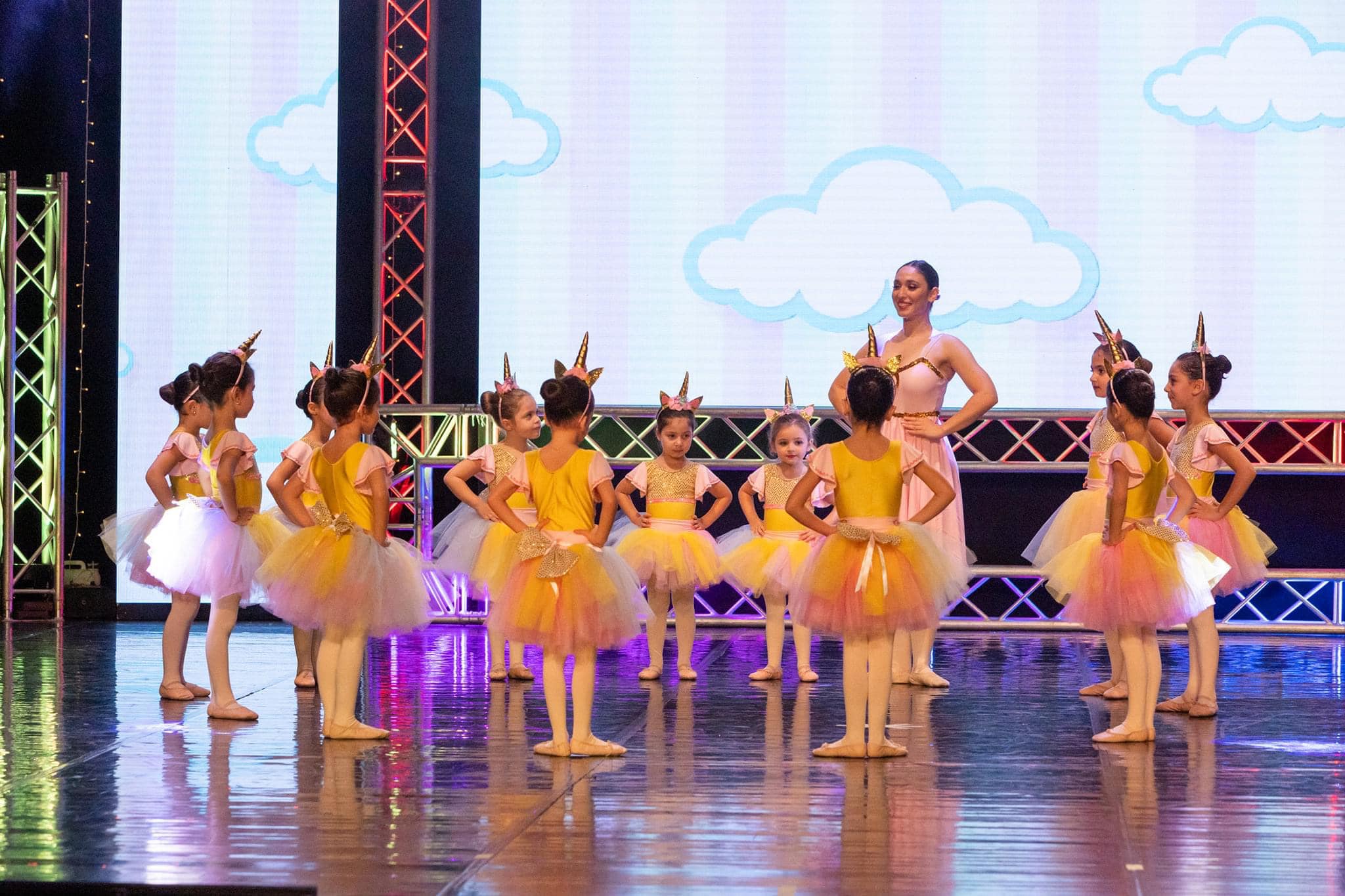Katerina Poupazi Cosma Dance School: Ballet lessons registrations are open!