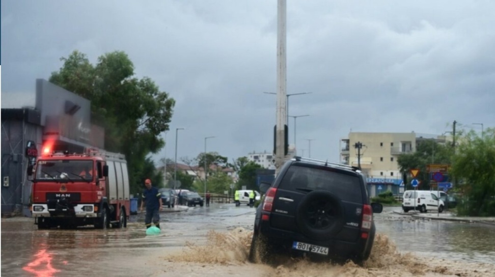 Κι άλλος νεκρός στην Ελλάδα, στα 12 τα θύματα της κακοκαιρίας