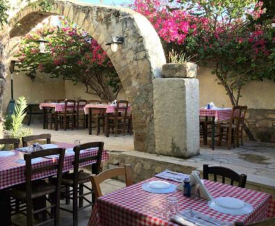 385490680_246080674685300_2139105894472093866_n