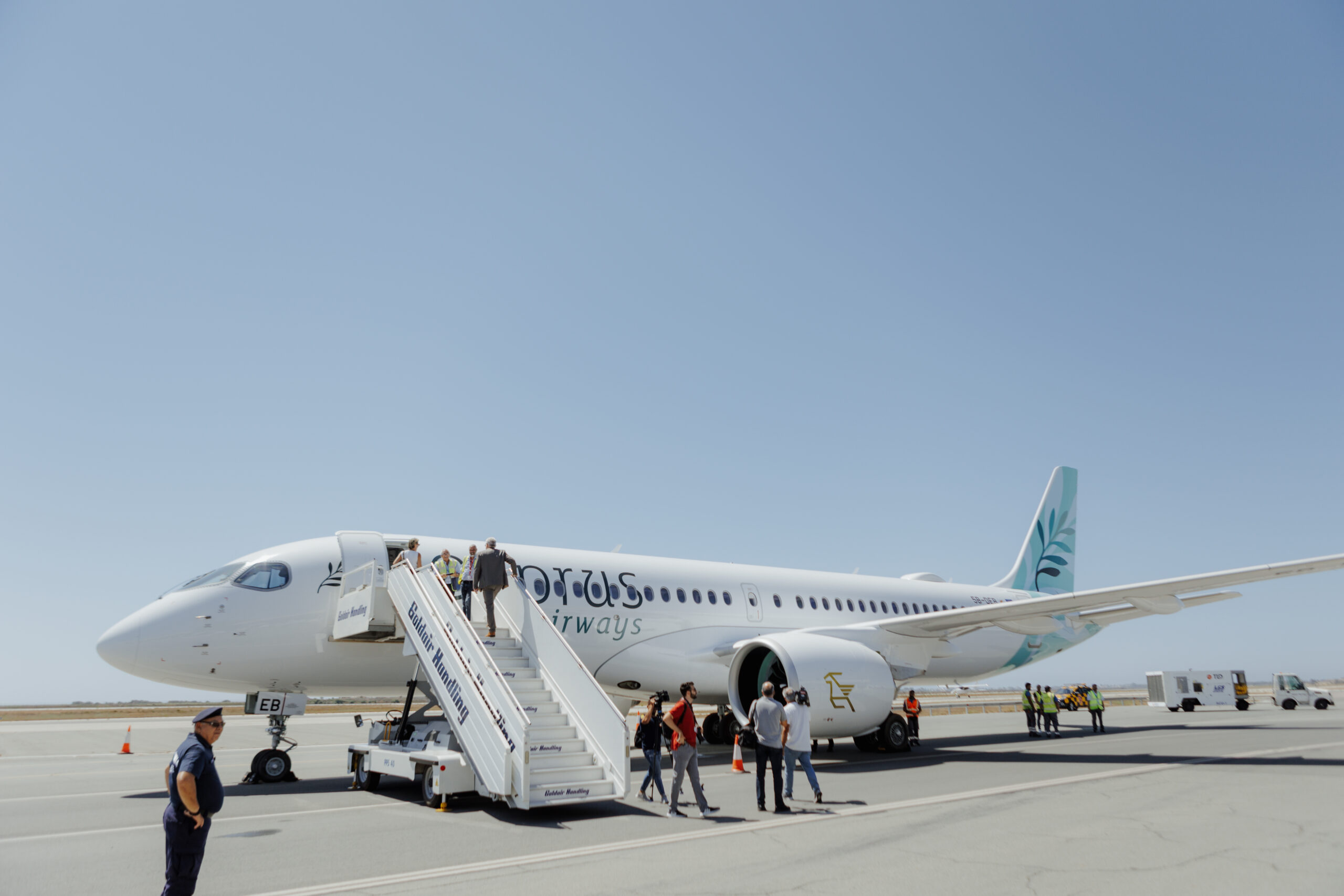 Αυξημένη κατά 30% η επιβατική κίνηση τον Σεπτέμβριο, λέει η Cyprus Airways