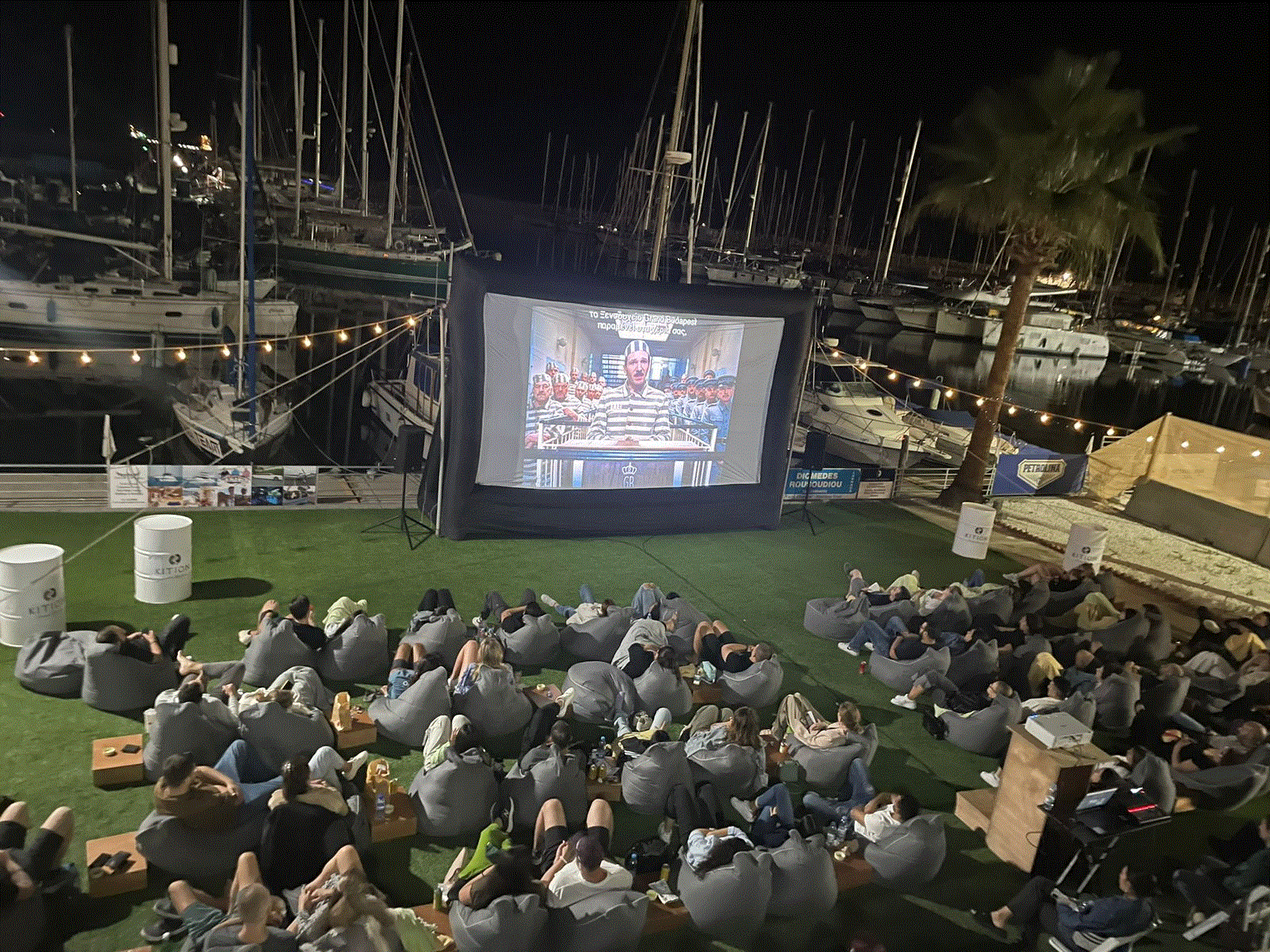 Πρωτοποριακό Open Air Cinema στη Μαρίνα Λάρνακας  (φώτο)