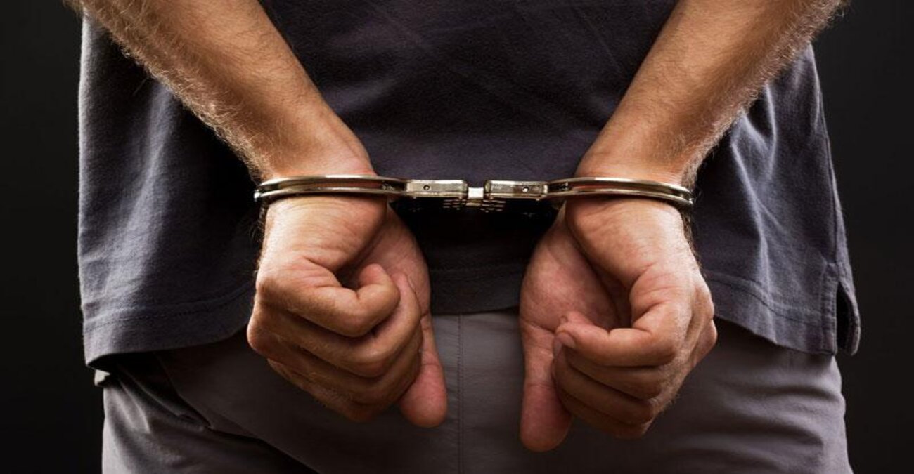 Σύλληψη 31χρονου που έκλεβε οχήματα και μετά τα έκαιγε-Εμπλέκεται σε περισσότερες από 16 υποθέσεις