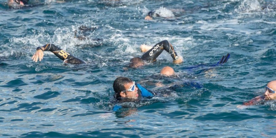 Κολυμπάμε και φέτος μαζί με τους ΟΥΚ για τους μικρούς ήρωες