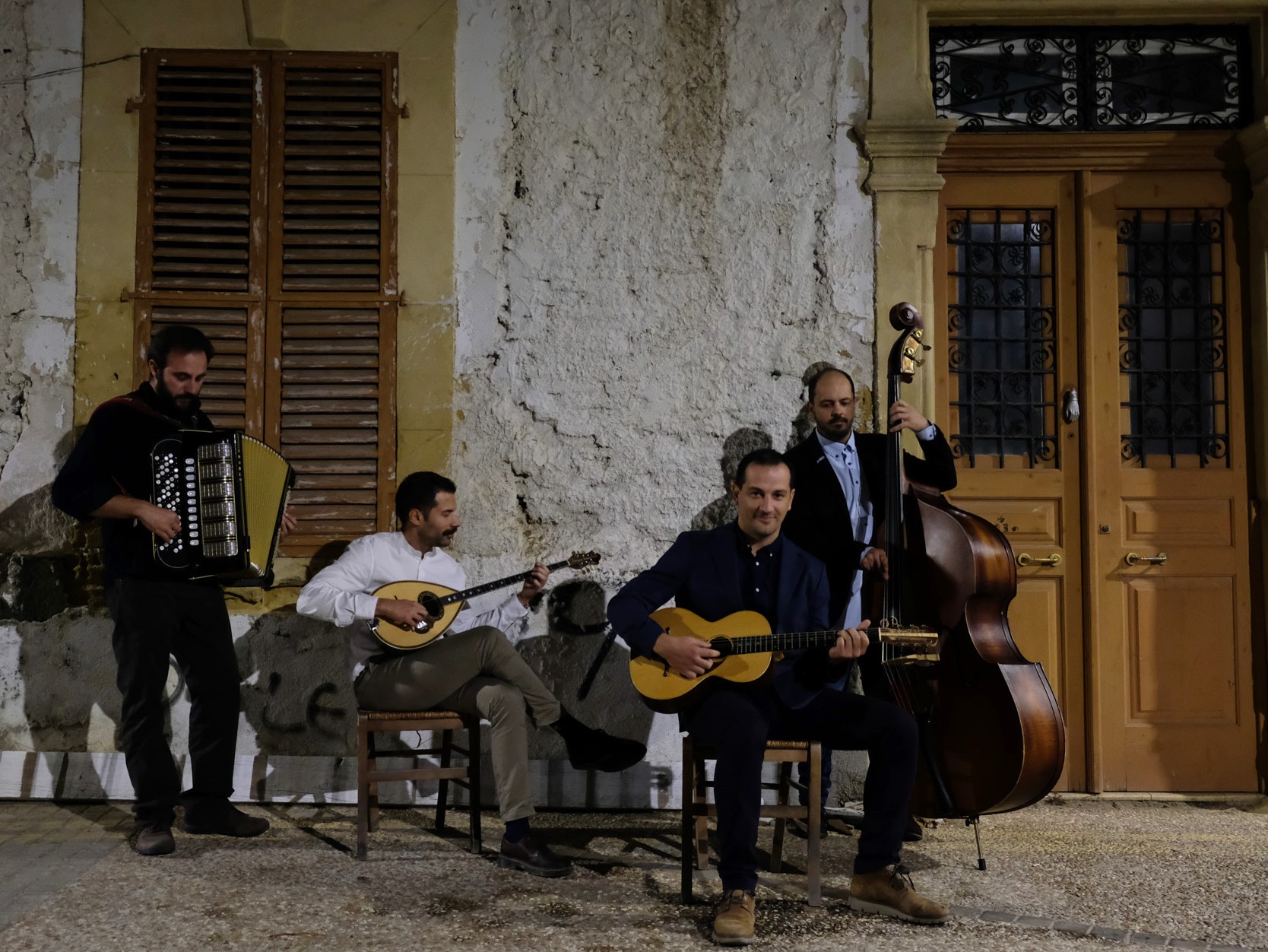 Συνεχίζονται οι βραδιές μουσικής με το μουσικό σχήμα «Σμυρναίικος Αντίλαλος» στο Πολιτιστικό Κέντρο Τράπεζας Κύπρου