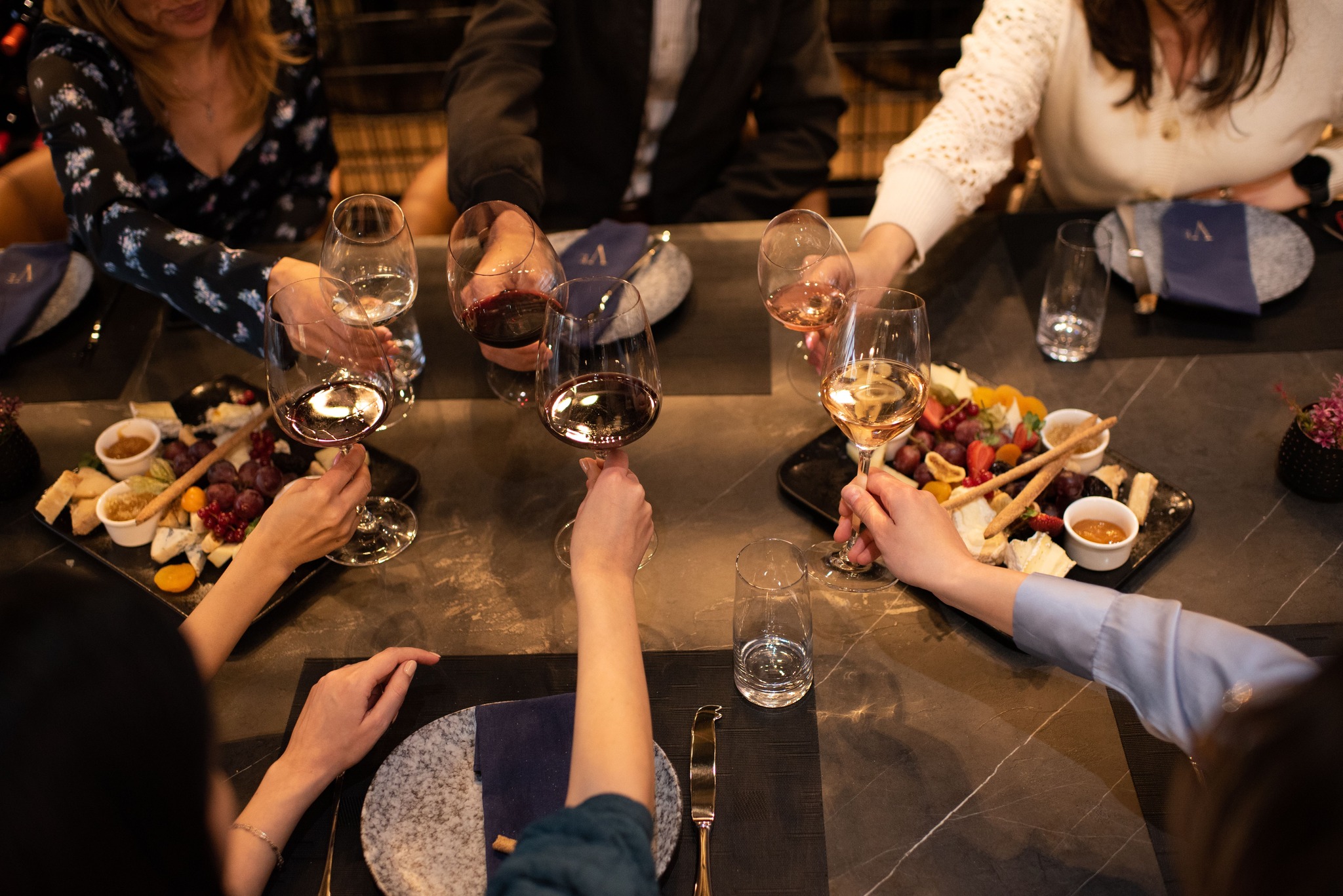 To Vino Fine γιορτάζει τον ένα χρόνο λειτουργίας του με μία Wine Tasting βραδιά