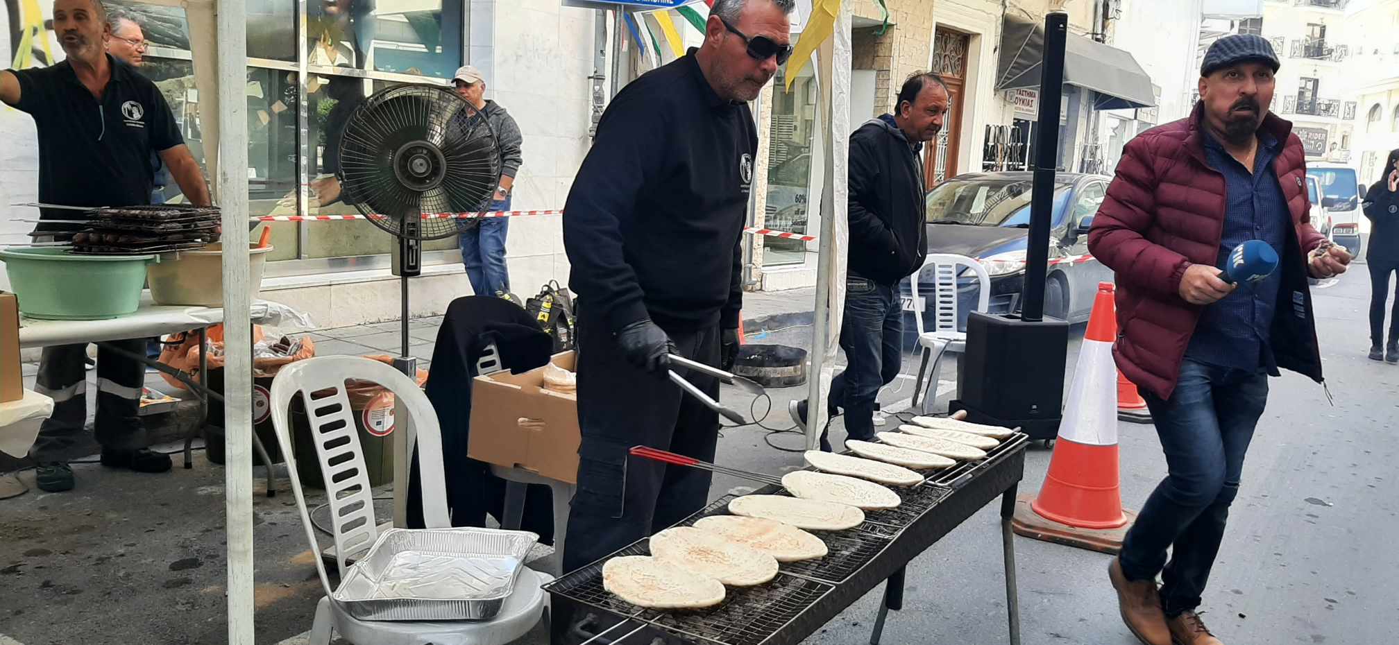 Γιορτάστηκε και φέτος η Τσικνοπέμπτη στην Λάρνακα (ΒΙΝΤΕΟ – ΦΩΤΟ)