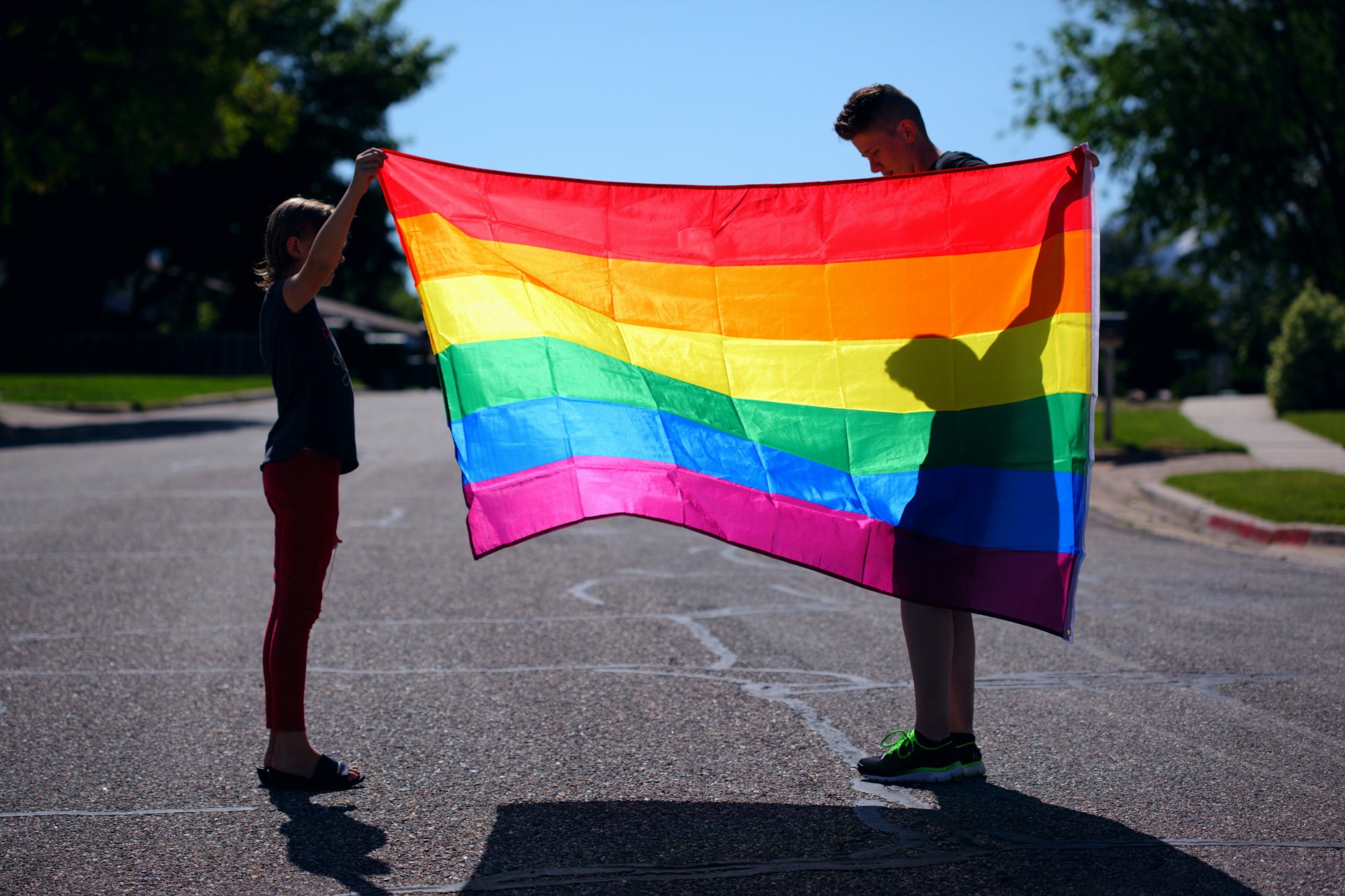 Ελλάδα: Η πρώτη ληξιαρχική εγγραφή παιδιού γκέι ζευγαριού – Αποκτήθηκε από παρένθετη μητέρα