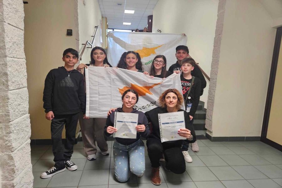 Μαθητές του Γυμνασίου Ξυλοφάγου κέρδισαν το πρώτο βραβείο στον Πανευρωπαϊκό διαγωνισμό Matheatre 2024