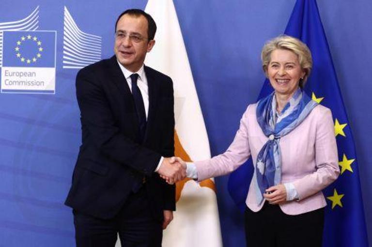 Θα στηρίξει εφαρμογή θαλάσσιου διαδρόμου για Γάζα είπε η Φον ντερ Λάιεν στον ΠτΔ