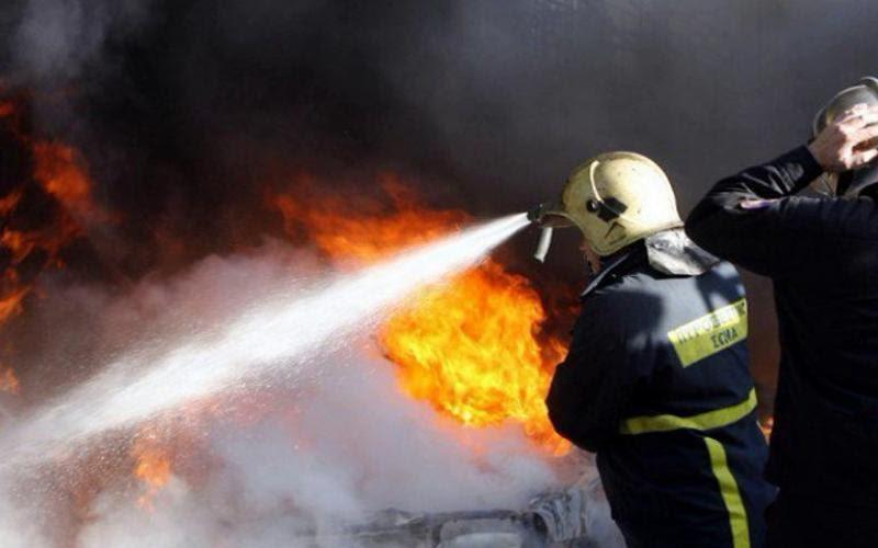 Όχημα άρπαξε φωτιά μετά από τροχαίο στη Λάρνακα – Βγήκε έγκαιρα η οδηγός