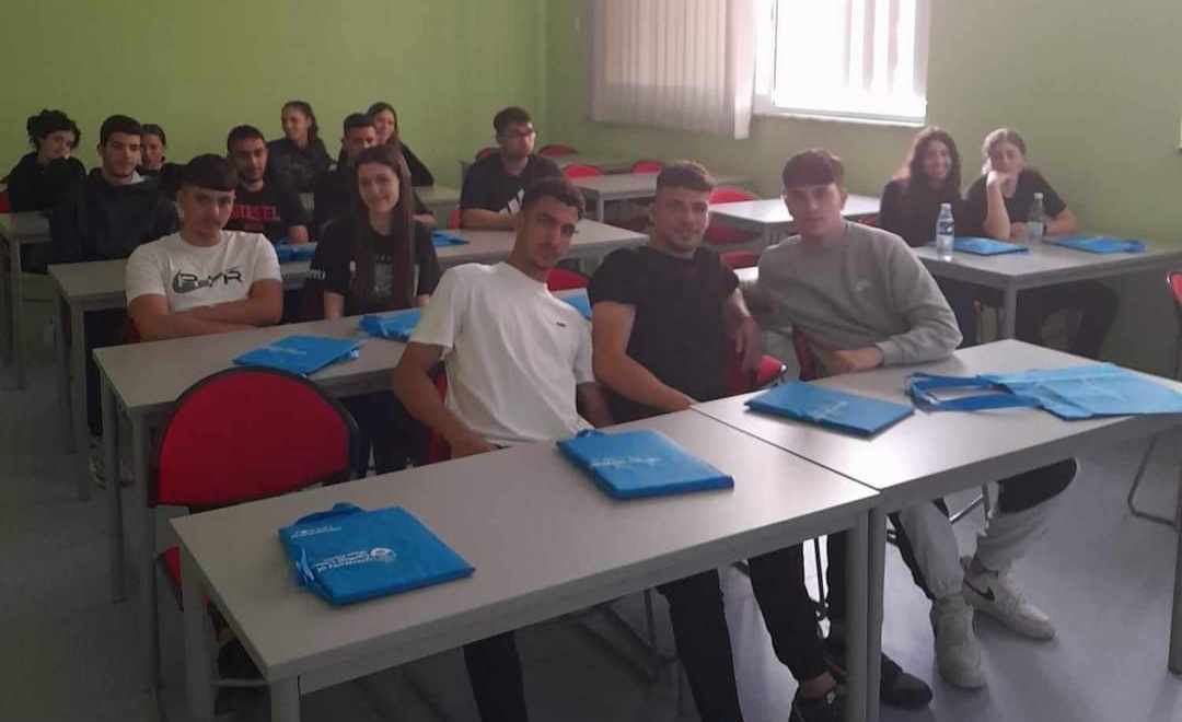 Μαθητές του Λυκείου Αραδίππου “Τάσος Μητσόπουλος”, στο Πανεπιστήμιο Uclan στην Πύλα