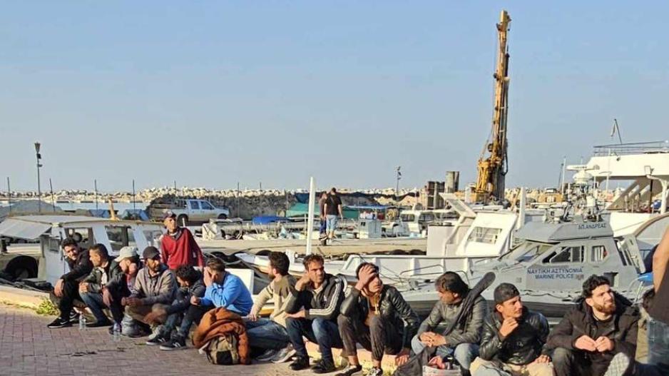 Στο Πουρνάρα οι 20 μετανάστες που έφτασαν το βράδυ στο λιμάνι Λάρνακας
