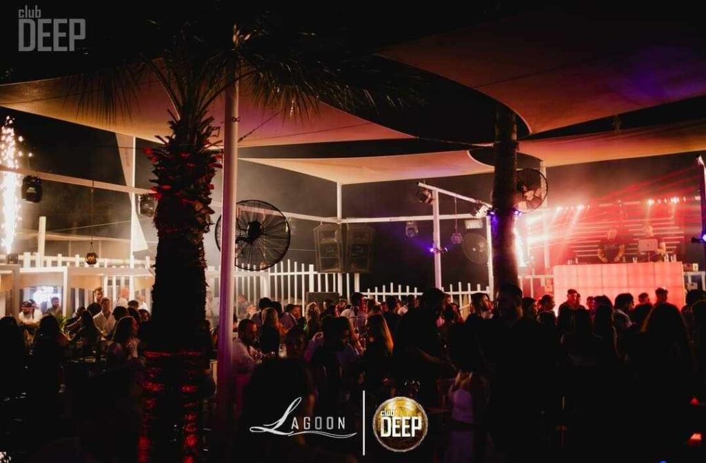 Επιστρέφει αύριο το Lagoon Beach Bar πιο δροσερό απο ποτέ - 'Ολες οι πληροφορίες