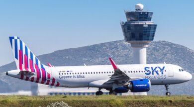 SKY-EXPRESS_Athens-Airport_1