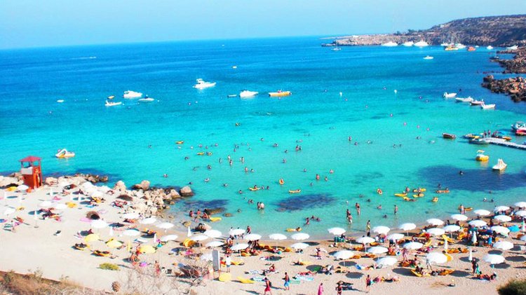 H Kύπρος το νησί με τα καθαρότερα νερά στην Ευρώπη