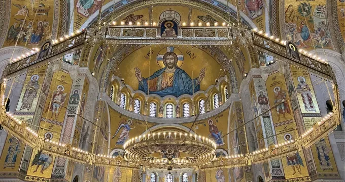 shutterstock-ekklisia-agios-savas-veligradi-3.jpg