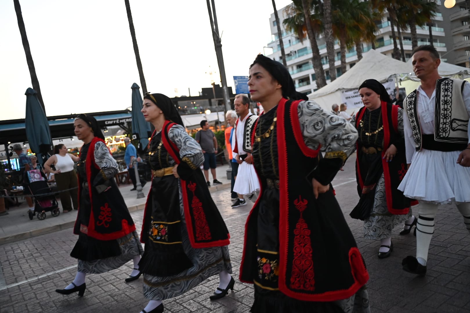 Πλούσια η εναρκτήρια ημέρα της Γιορτής του Κατακλυσμού (ΦΩΤΟ)