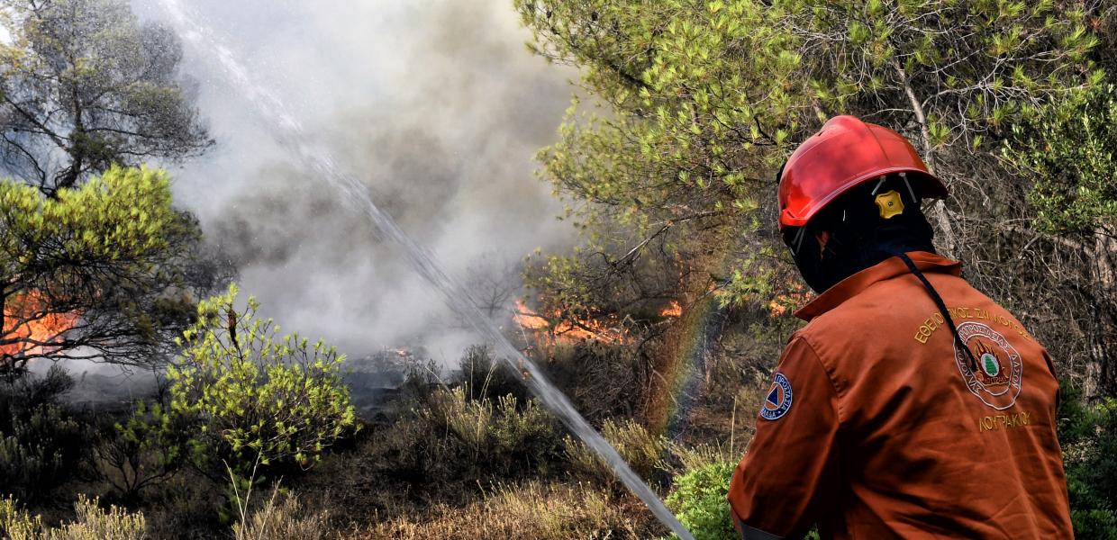 Η μαρτυρία ενός δασοπυροσβέστη: «Πόλεμος οι πυρκαγιές, μπαρούτι η γη της Κύπρου»