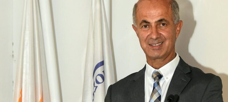 ΔΡ. ΑΒΡΑΑΜ ΗΛΙΑ