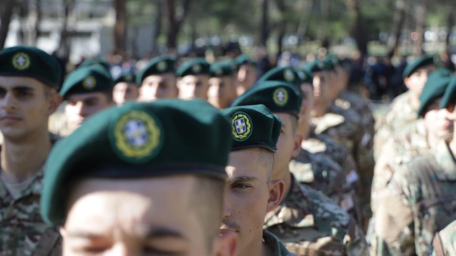 Ελαφριά βελτίωση στην υγεία του 17χρονου εθνοφρουρού που νοσηλεύεται στο Παρίσι