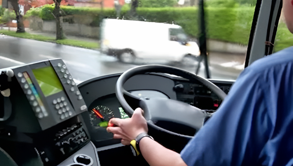 Νέα επίθεση κατά οδηγού λεωφορείου – Ζητούν μέτρα οι συντεχνίες