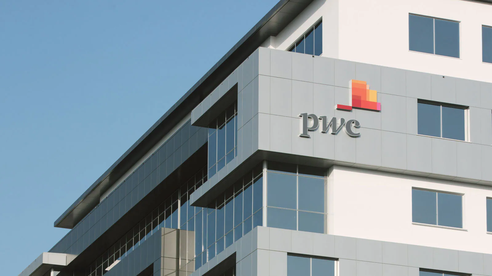 Νέα Στρατηγική Συνεργασία της PwC Κύπρου & του P.A. College