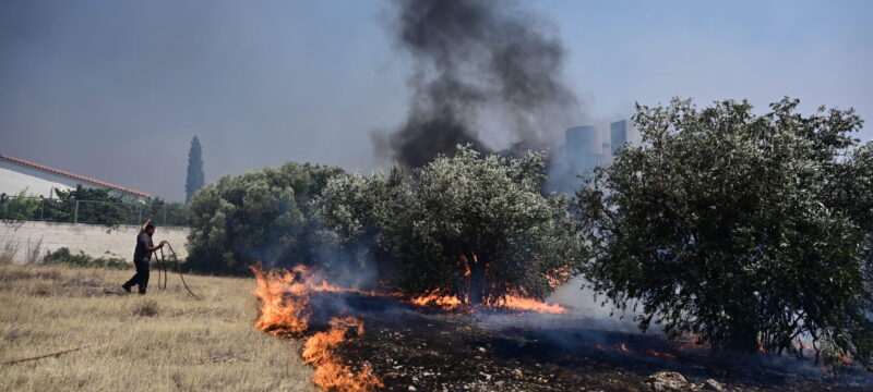 [362572] ΠΥΡΚΑΓΙΑ ΣΤΟΝ ΝΕΟ ΚΟΥΒΑΡΑ ΑΤΤΙΚΗΣ(ΜΙΧΑΛΗΣ ΚΑΡΑΓΙΑΝΝΗΣ/EUROKINISSI)