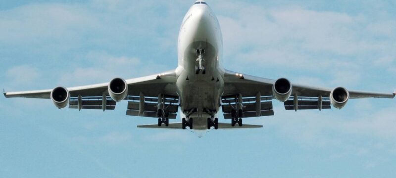 airplane-749535_1920