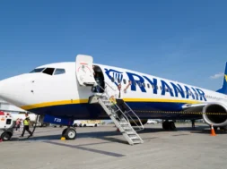 Ryanair-Plane-Boarding